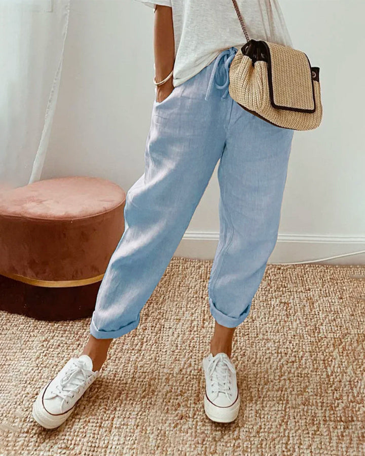 Chic and Comfortable Fluid Pants