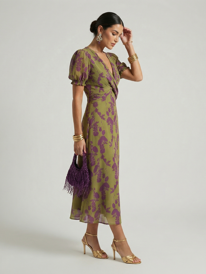 Virel | Midi Dress with a Relaxed Floral Print
