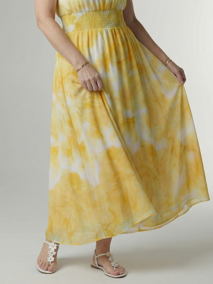 Sylin | Halter Neck Gathered Midi Dress