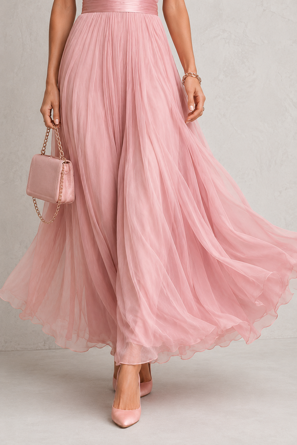 Emsley | Embrace the Essence of Summer