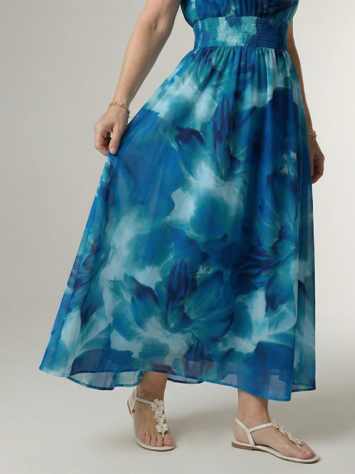 Sylin | Halter Neck Gathered Midi Dress
