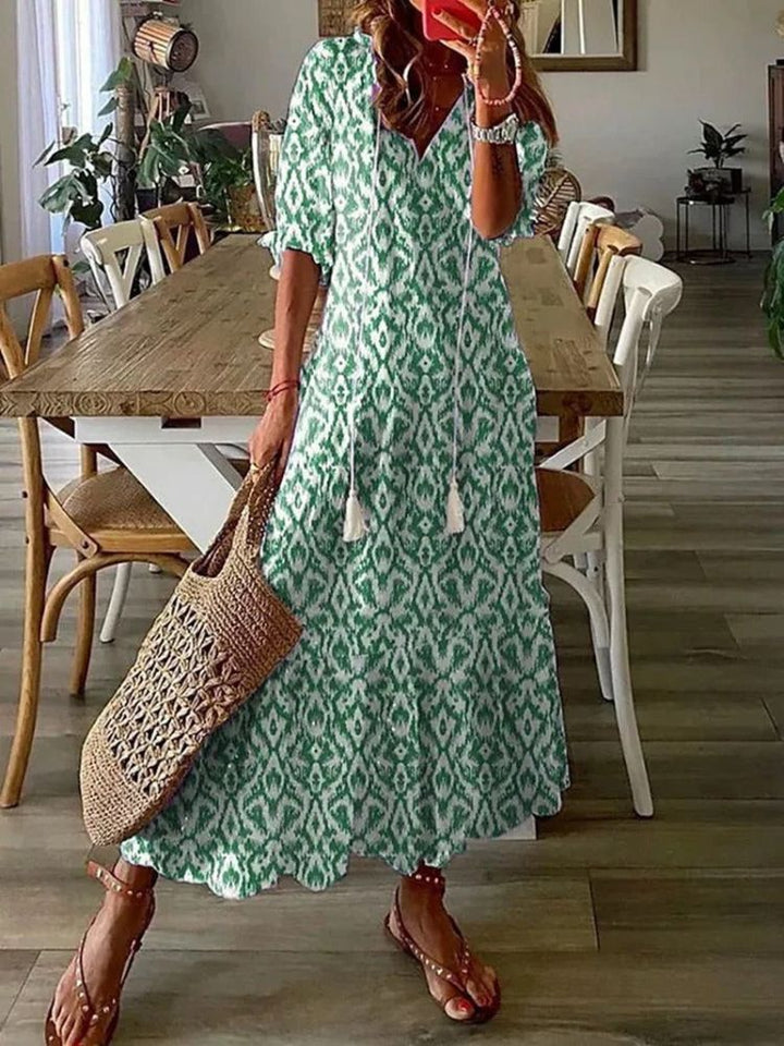 Élodie™ — Chic Floral Velvet Maxi Dress