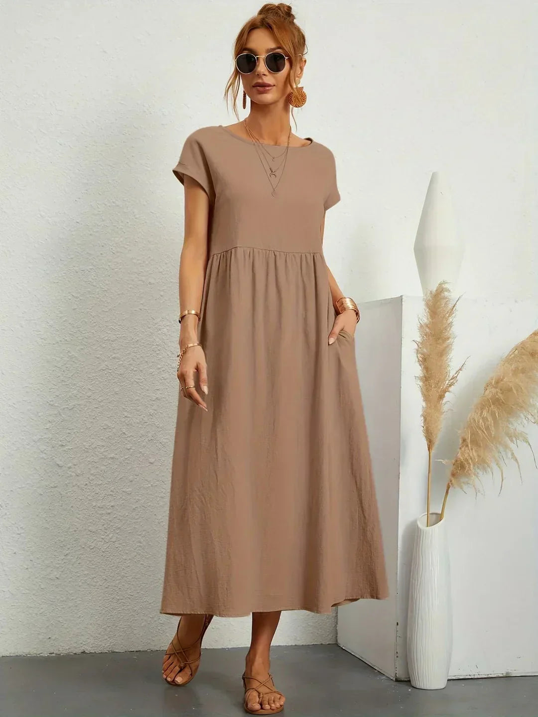 HEIKE | ELEGANT MIDI DRESS WITH A CLASSIC FLOW