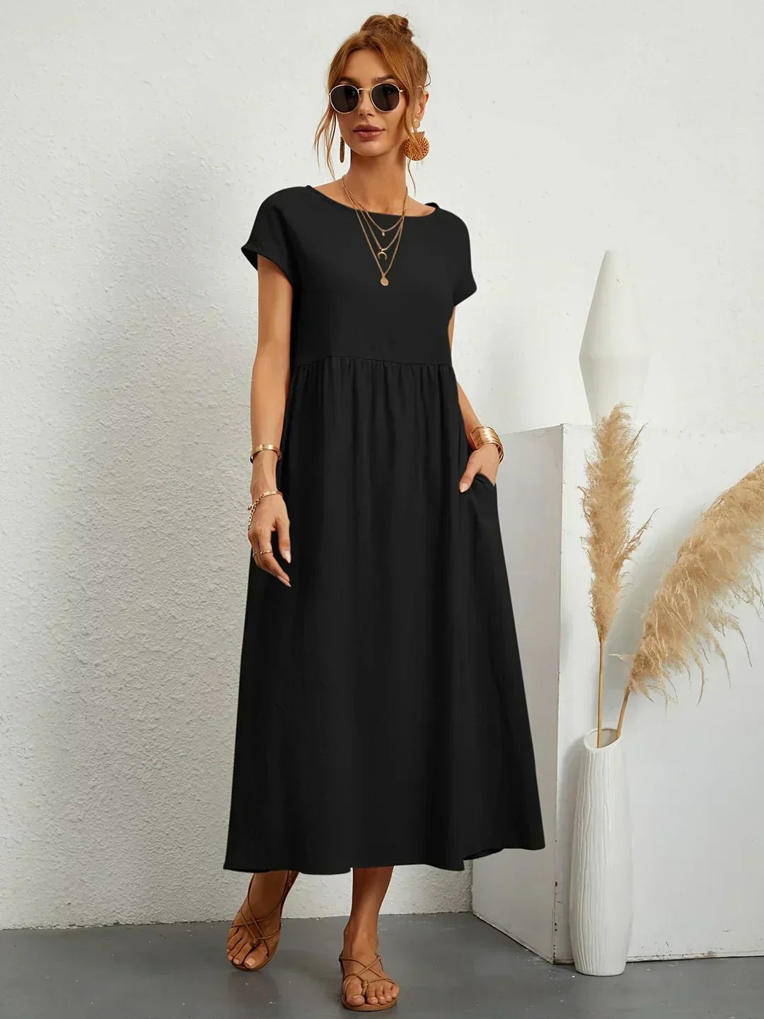 HEIKE | ELEGANT MIDI DRESS WITH A CLASSIC FLOW