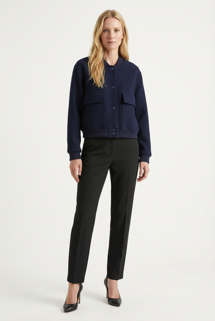 Structured Womens Sleeveless Jacket with Zip Front Fit